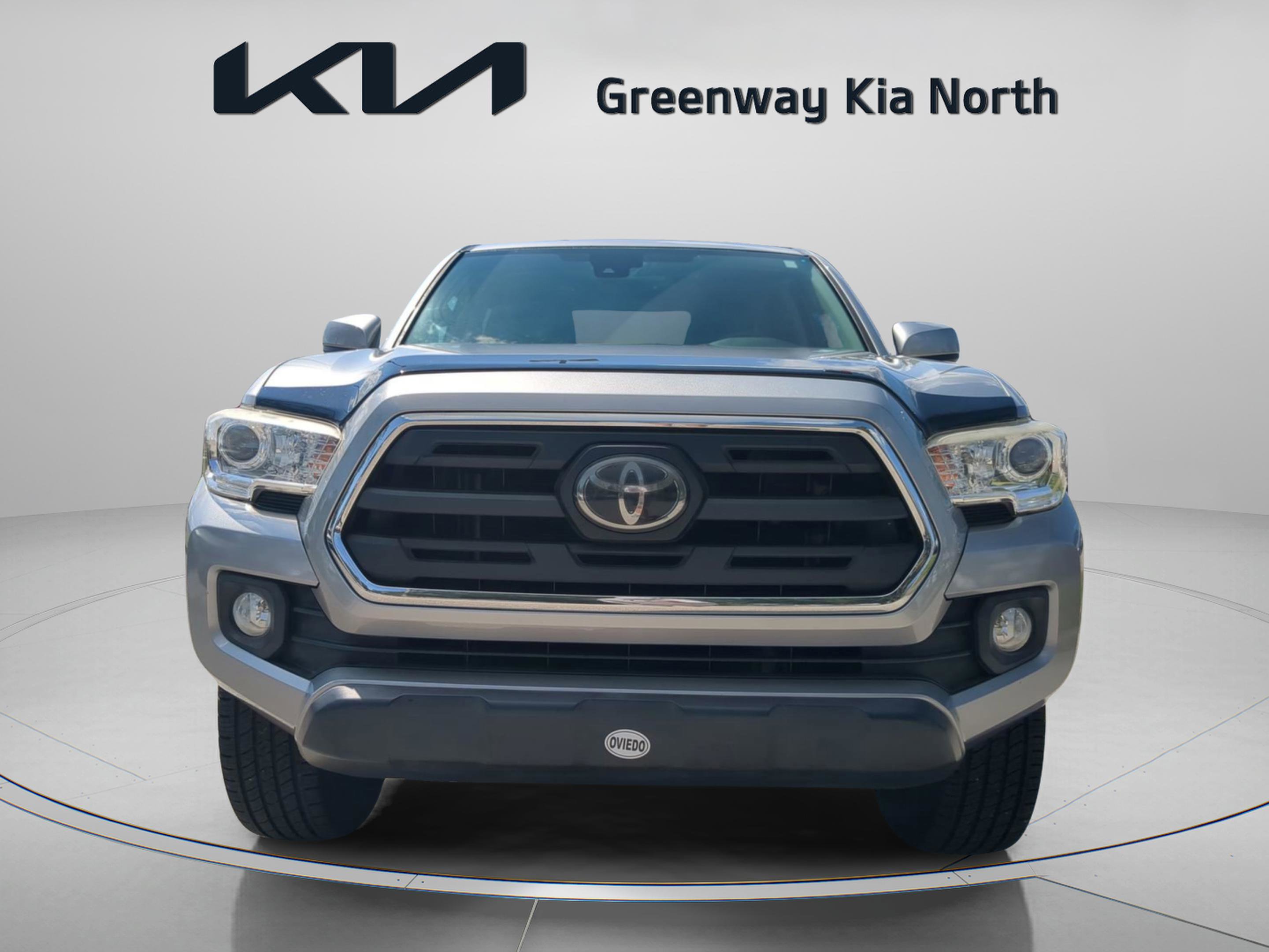 2019 Toyota Tacoma SR5 photo 2