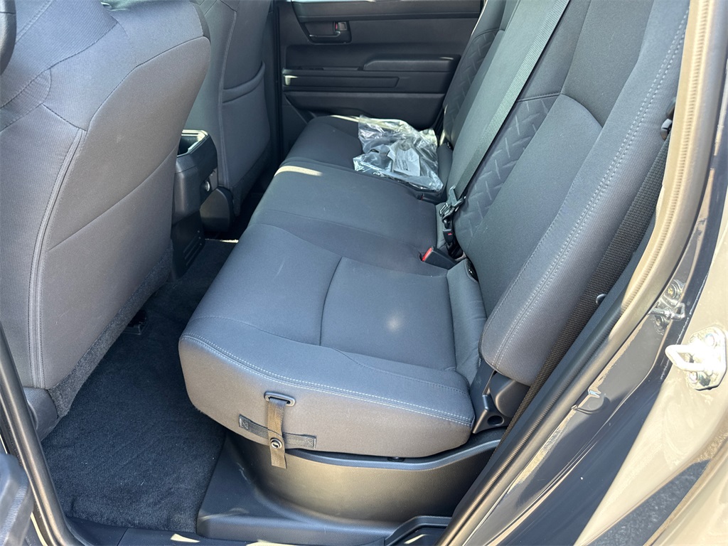 2024 Toyota Tacoma SR5 photo 18