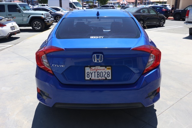 2017 Honda Civic EX-T photo 4