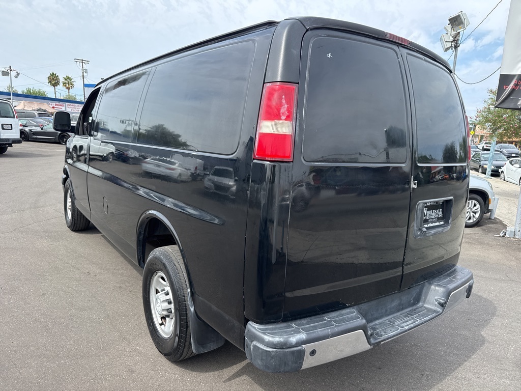 2018 Chevrolet Express 2500 Work Van photo 3