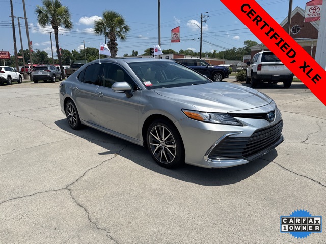 2024 Toyota Camry Hybrid XLE photo 3