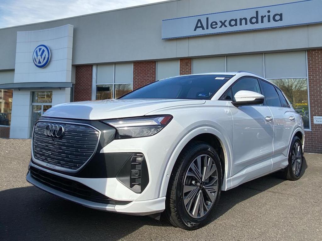 2023 Audi Q4 e-tron Premium Plus's photo