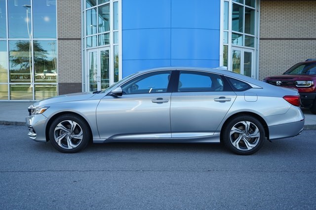 2018 Honda Accord EX photo 4