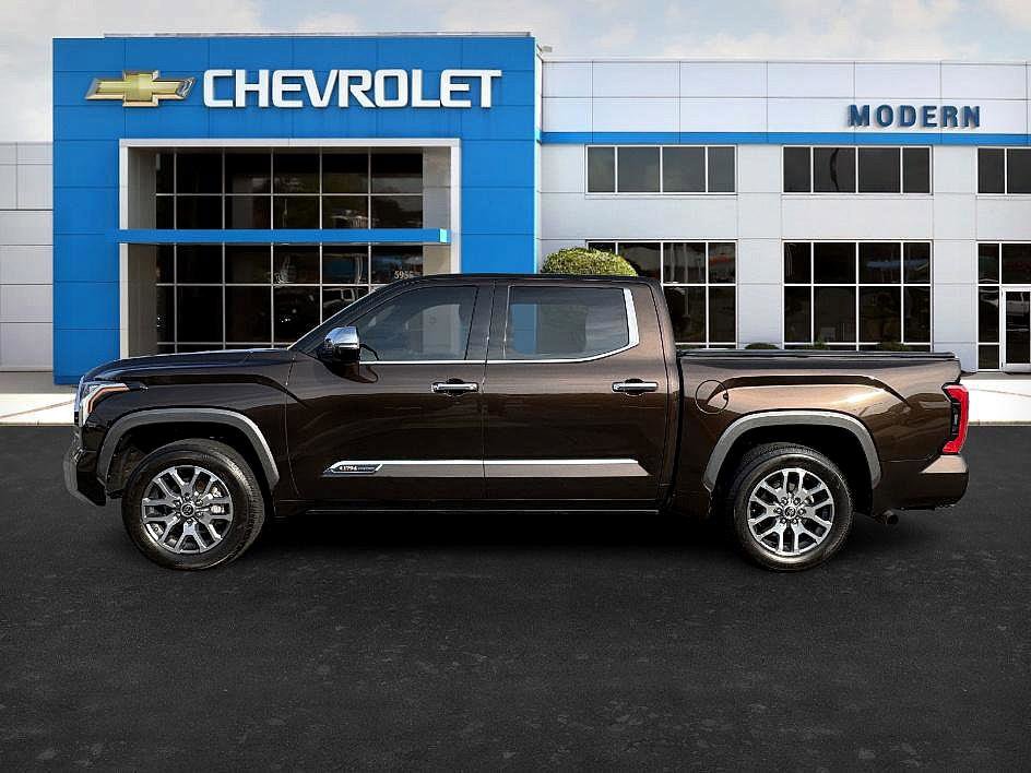 2022 Toyota Tundra 1794 Edition photo 2