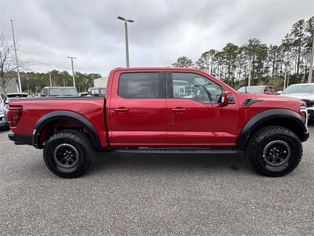2024 Ford F-150 Raptor photo 2