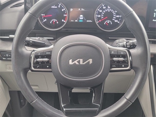 2023 Kia Carnival EX photo 24