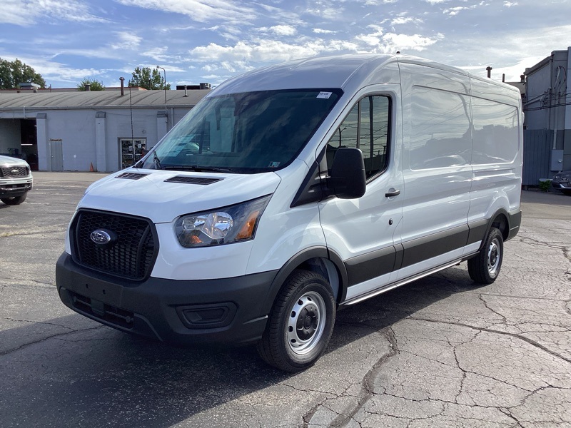 2024 Ford Transit photo 3