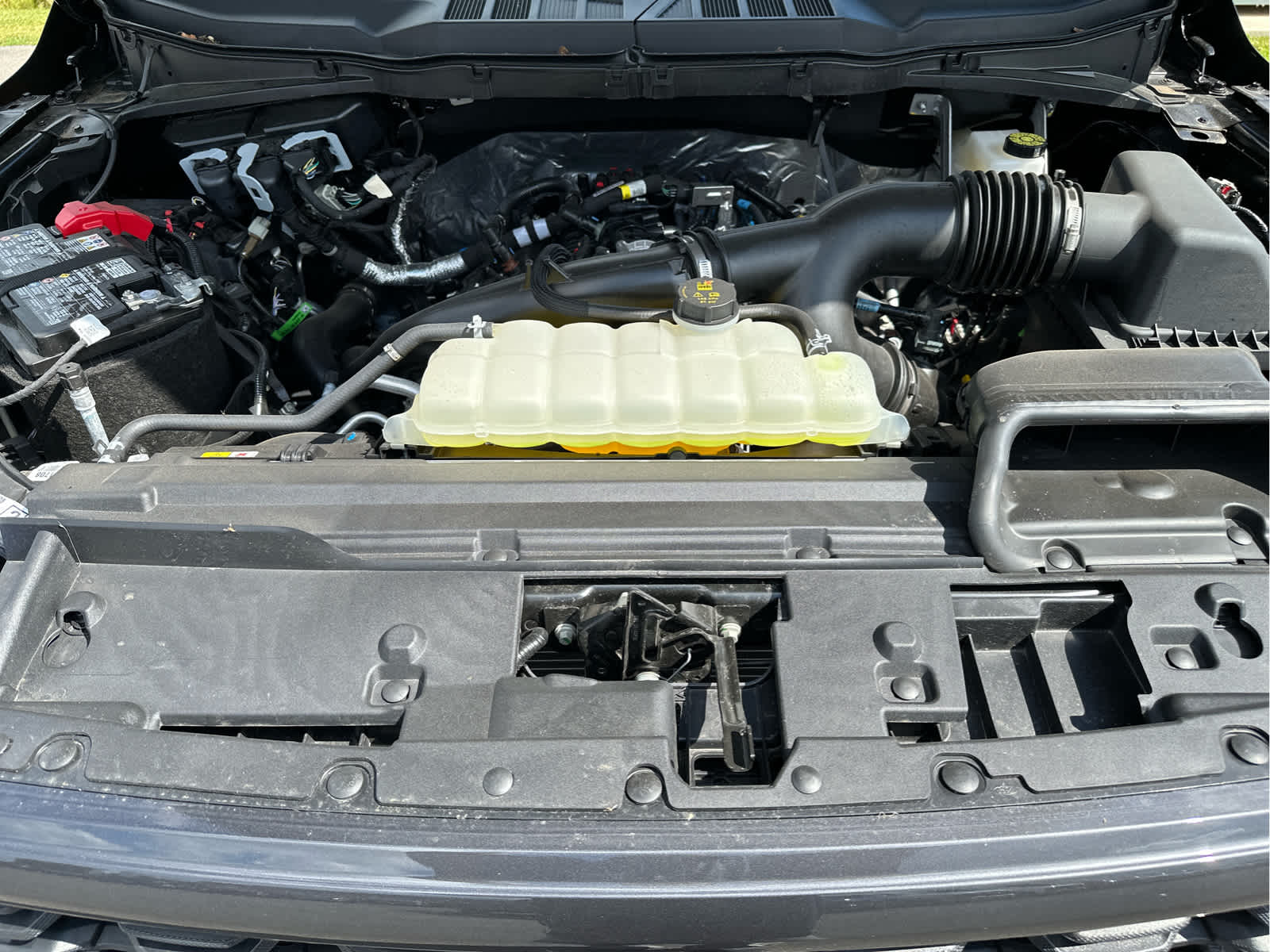 2025 Ford F-150 STX photo 19
