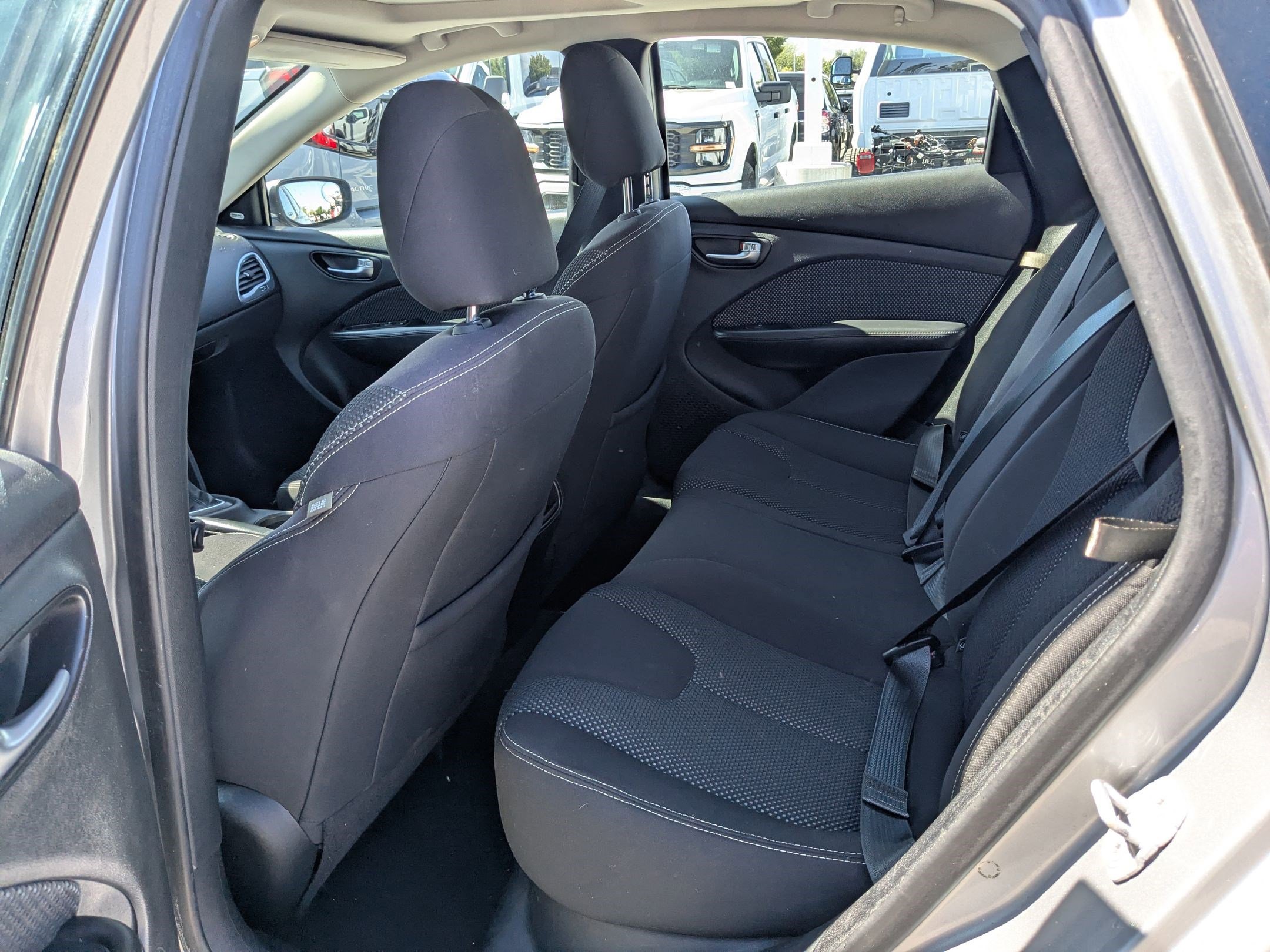 2014 Dodge Dart SXT photo 23
