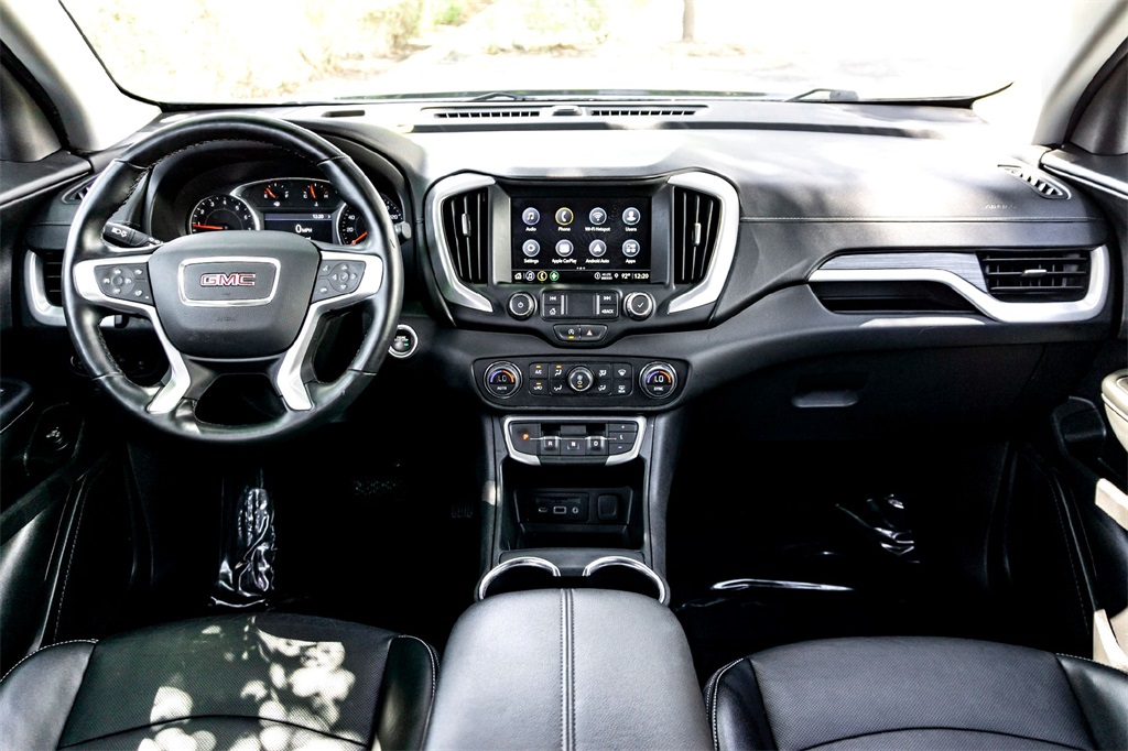 2024 Gmc Terrain SLT photo 29