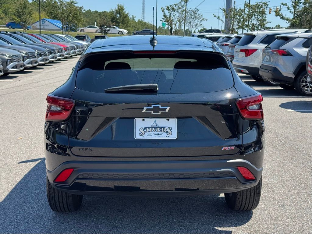 2024 Chevrolet Trax photo 6
