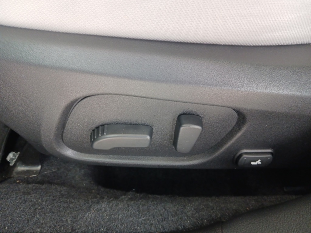 2017 Subaru Forester 2.5i Premium photo 9