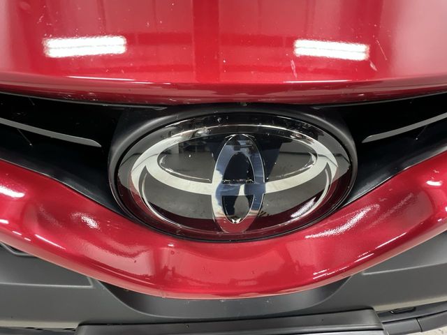 2022 Toyota Camry SE photo 26
