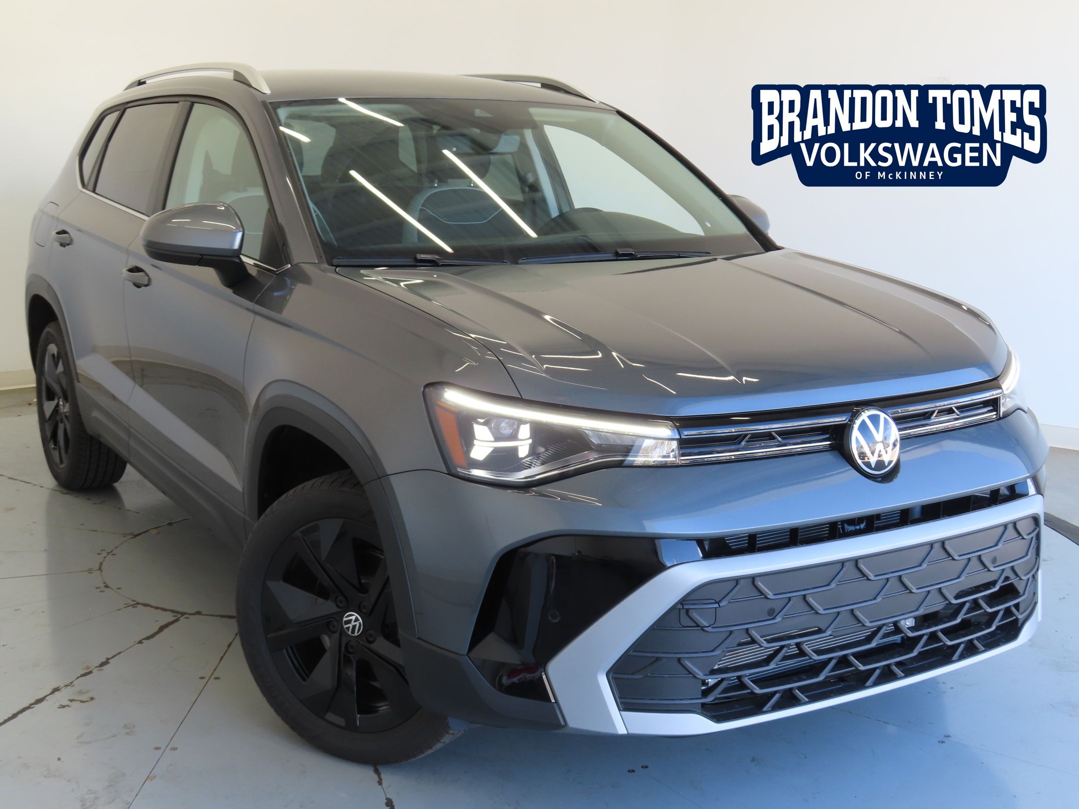 2026 Volkswagen Taos SE's photo