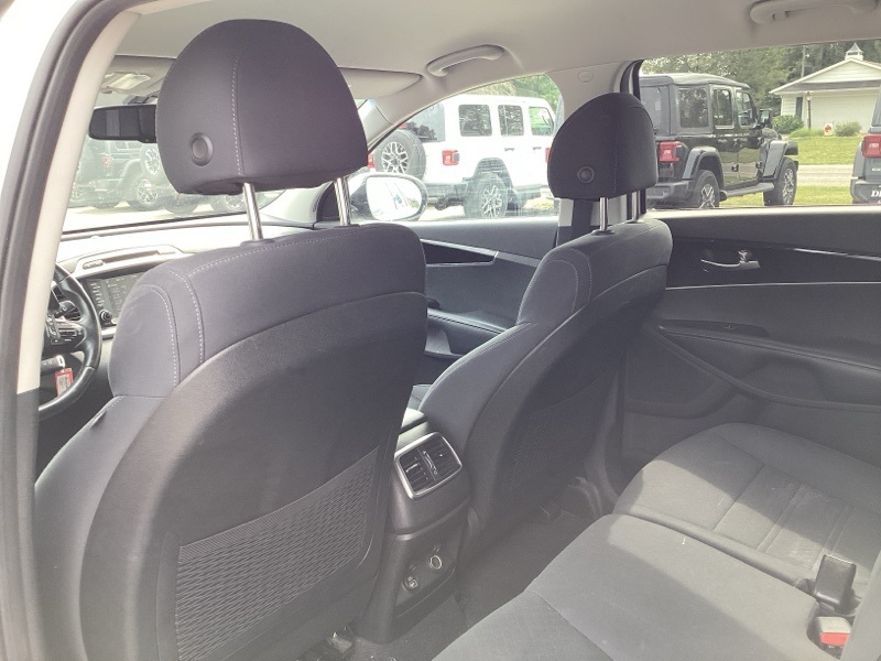 2018 Kia Sorento LX photo 12