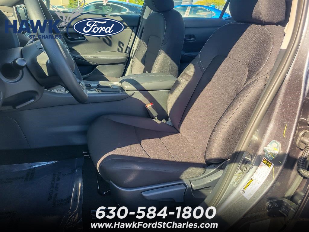 2025 NISSAN SENTRA - Image 9