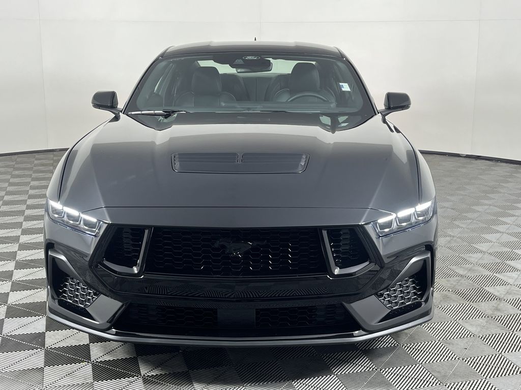 2025 Ford Mustang GT Premium photo 2