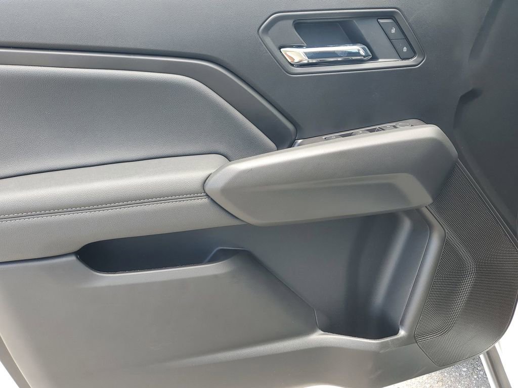 2025 Chevrolet Colorado Work Truck LT photo 35