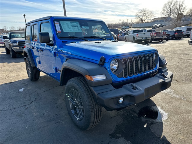 2025 Jeep Wrangler Sport S photo 4