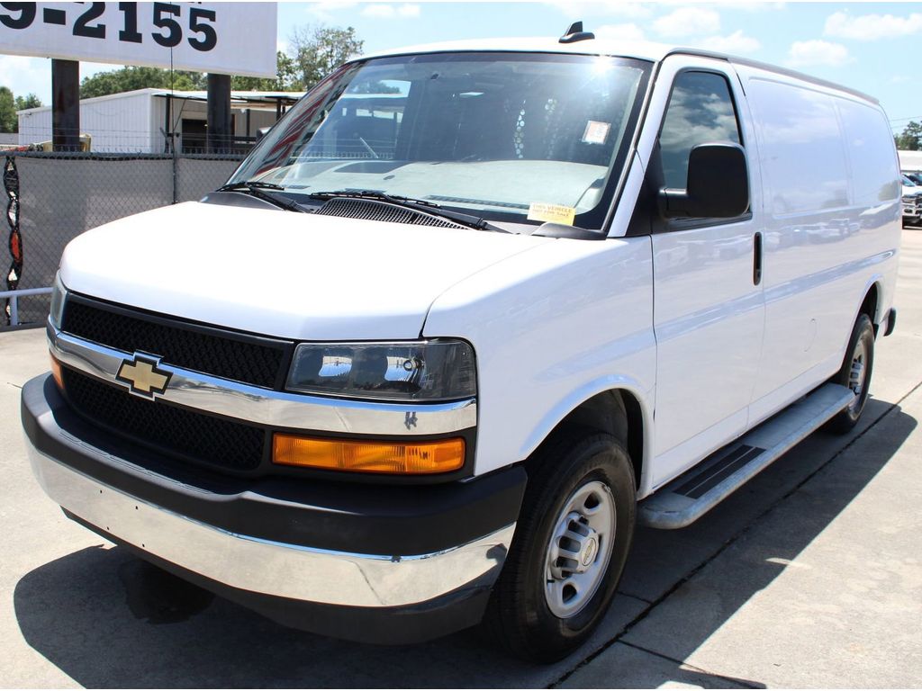 2024 Chevrolet Express 2500 Work Cargo Van photo 2