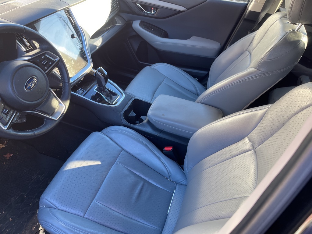 2020 Subaru Outback Premium photo 4