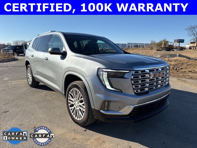 2024 GMC Acadia Denali's photo