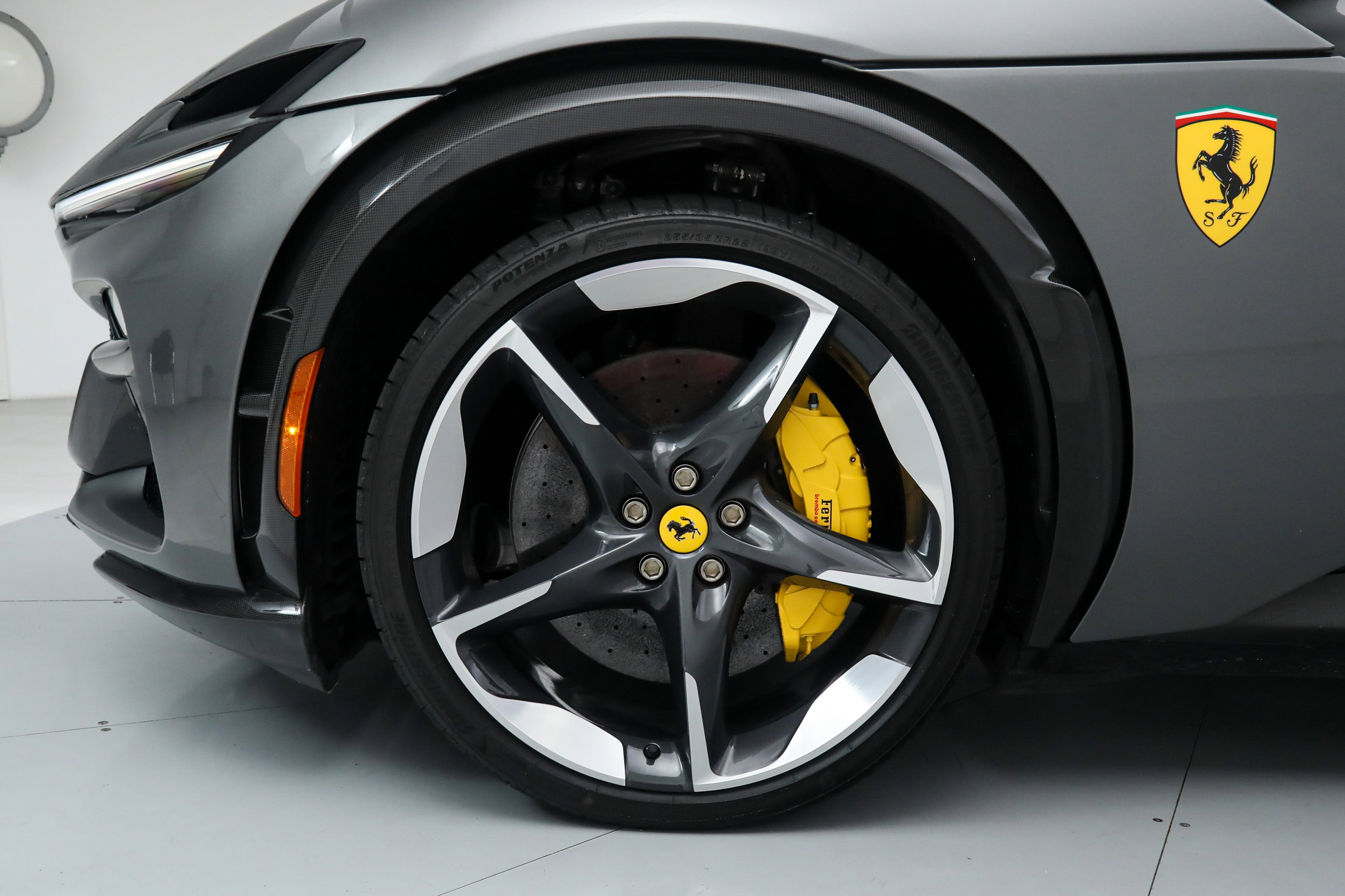 2024 Ferrari Purosangue photo 54