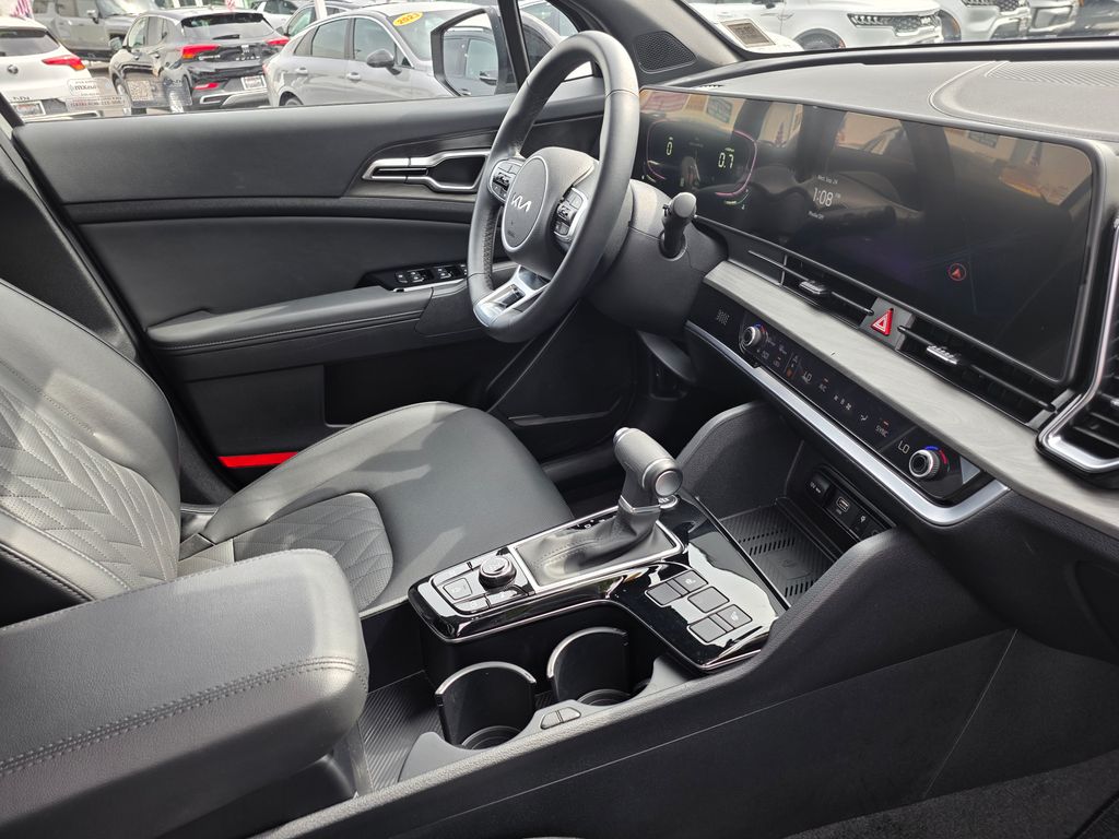 2025 Kia Sportage X-Line photo 22