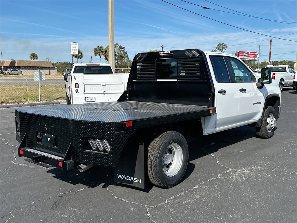 2024 Chevrolet Silverado 3500HD photo 4
