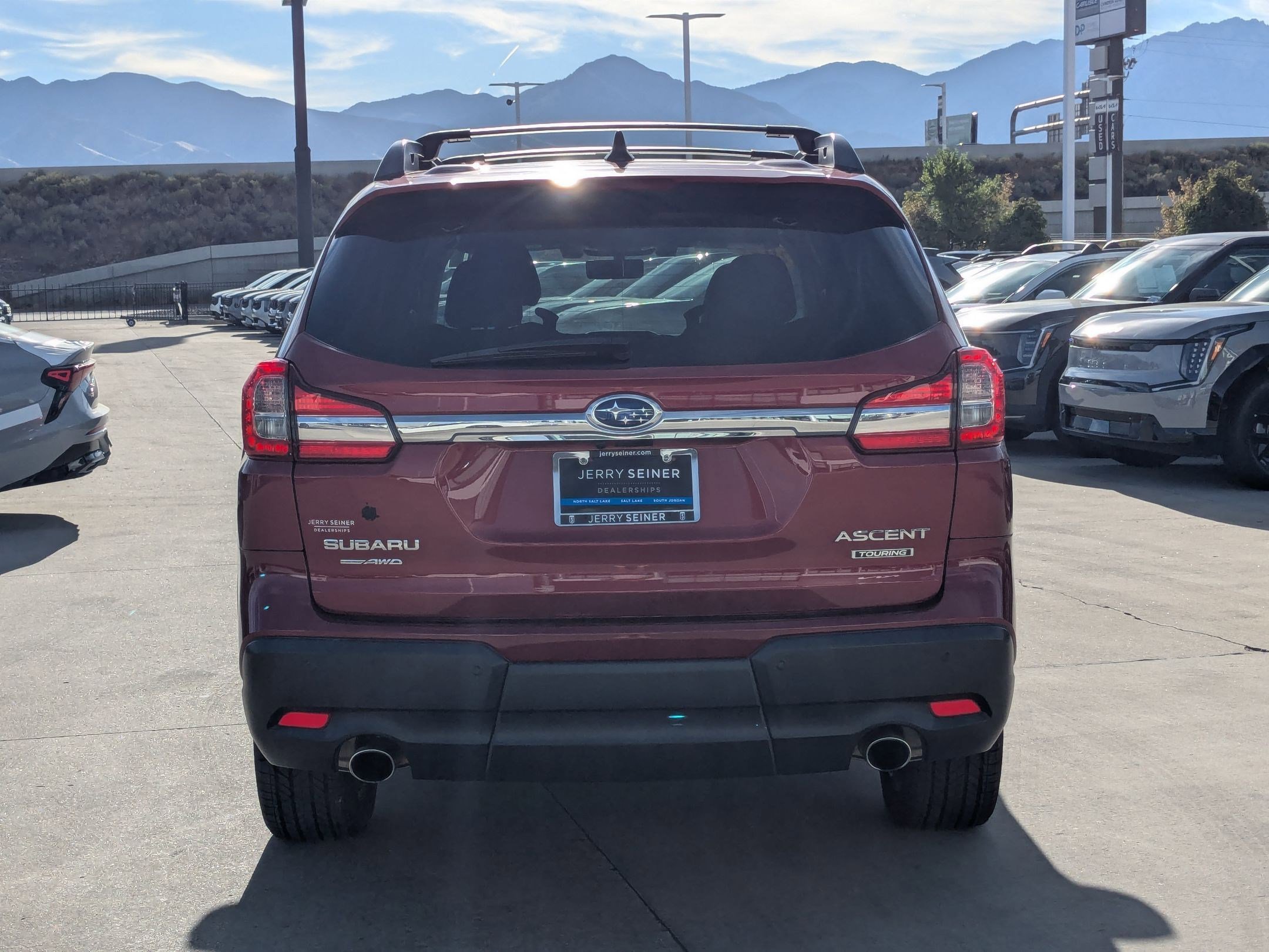 2022 Subaru Ascent Touring photo 4