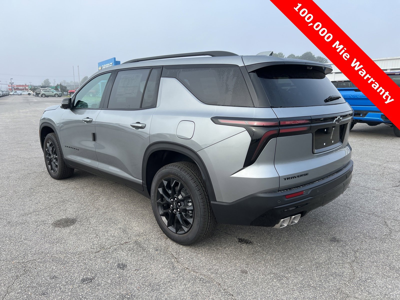 2026 Chevrolet Traverse photo 3