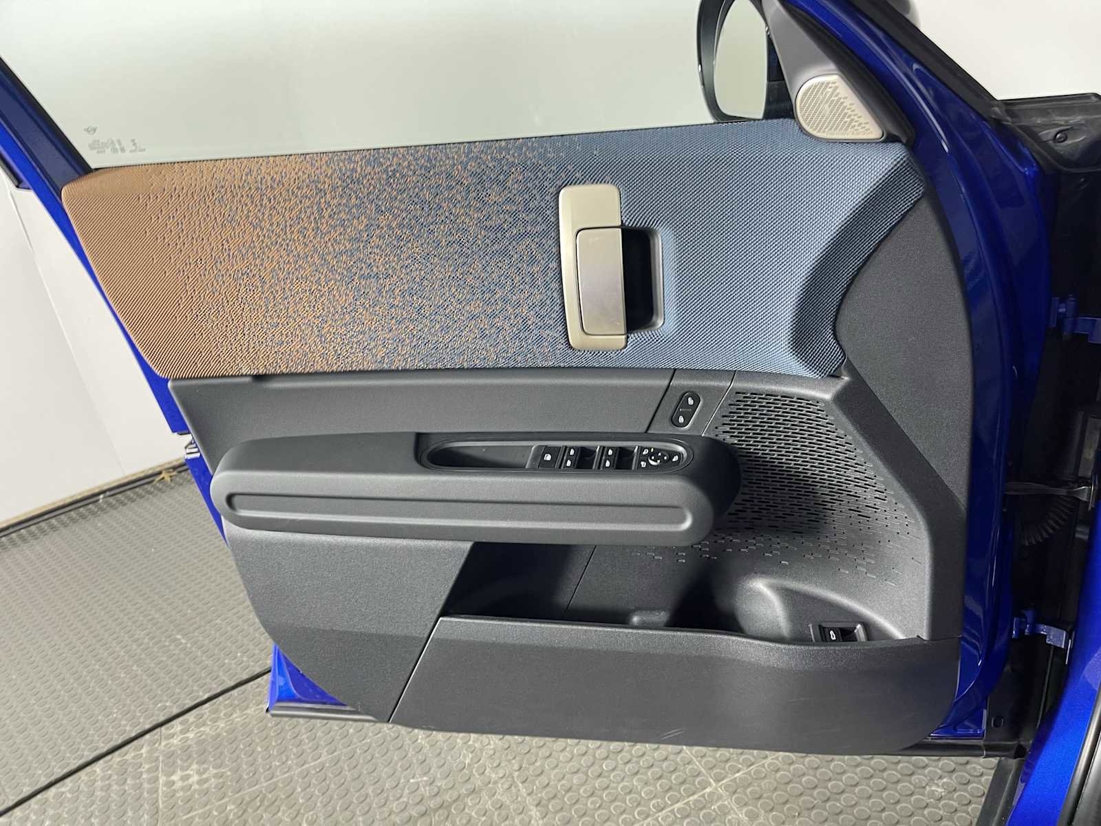 2025 Mini Cooper S ALL4 photo 13