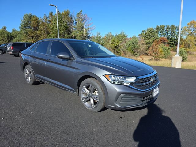 2023 Volkswagen Jetta 1.5T SE photo 4