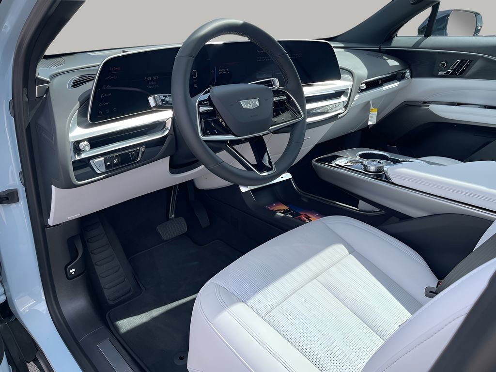 2025 Cadillac Lyriq Sport photo 18