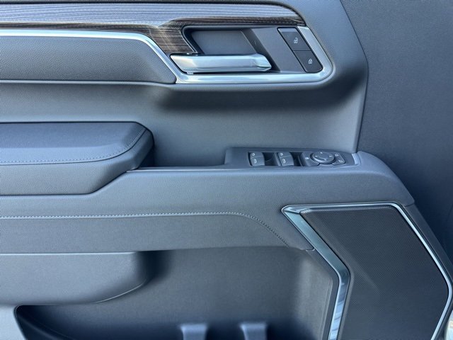 2026 Chevrolet Silverado LT photo 10