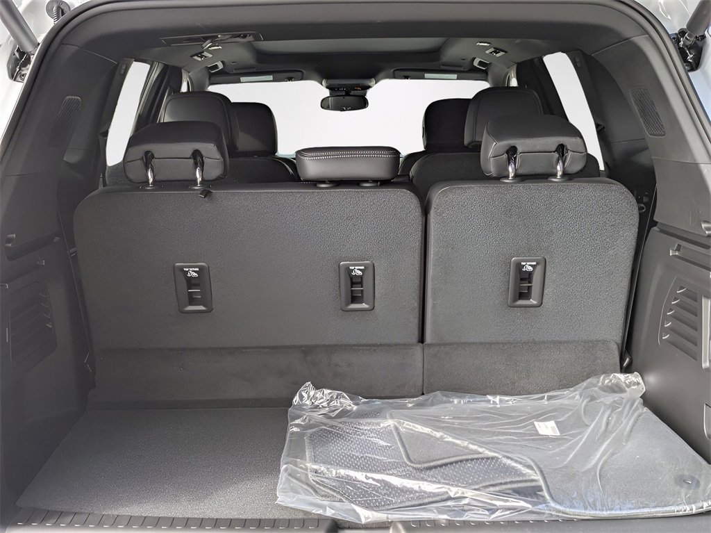 2025 Buick Enclave Sport Touring photo 6