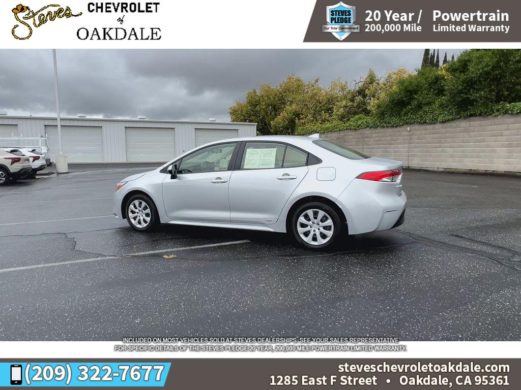 2025 Toyota Corolla Hybrid LE photo 8
