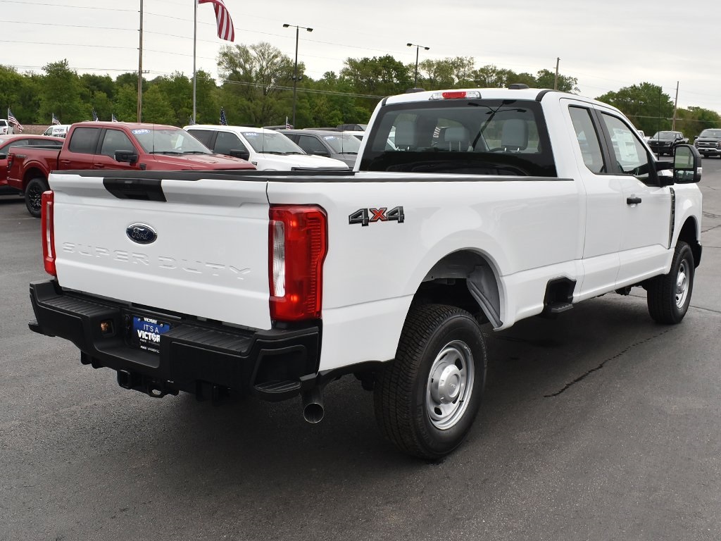 2025 Ford F-250 XL photo 12