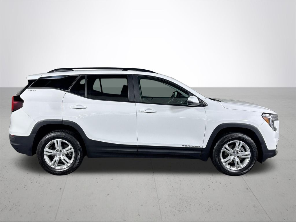 2023 Gmc Terrain SLE photo 5