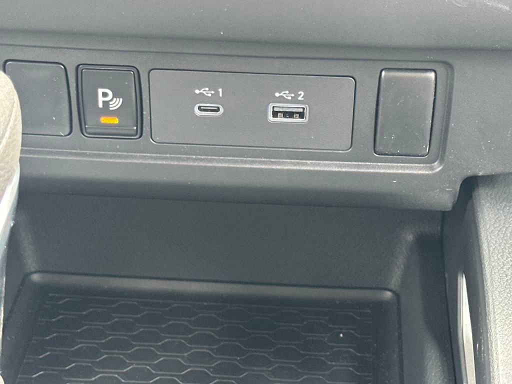 2025 Nissan Frontier SV photo 24