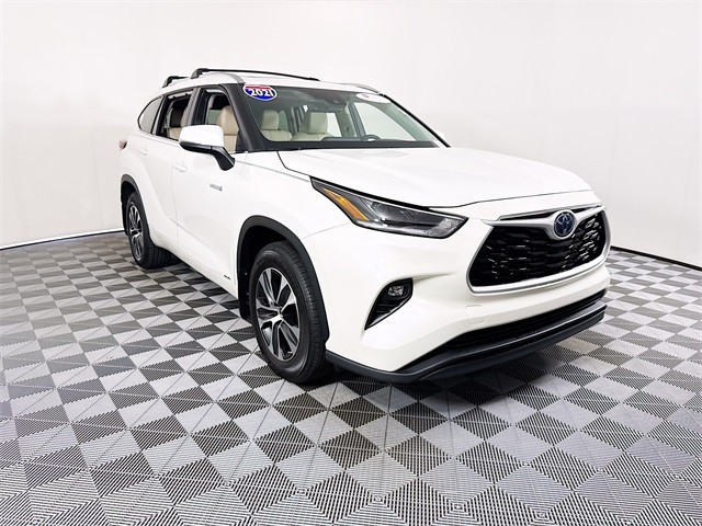 2021 Toyota Highlander Hybrid XLE
