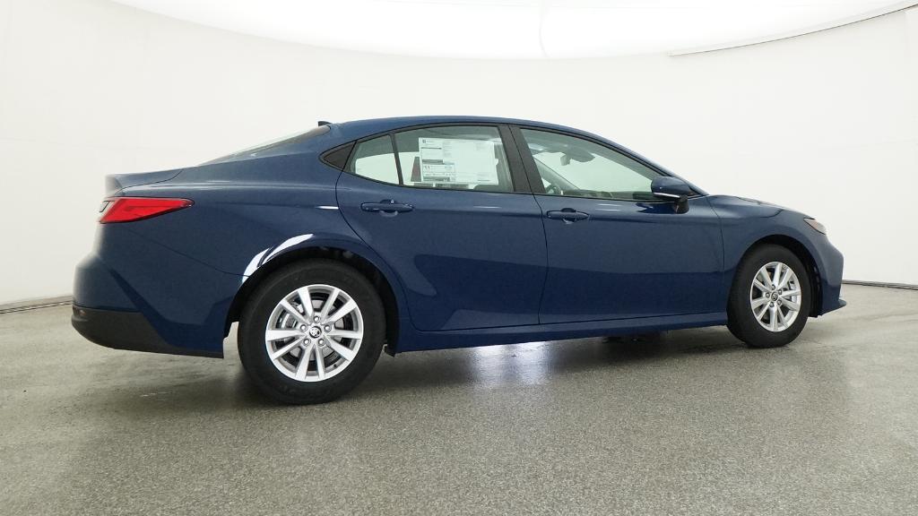 2026 Toyota Camry LE photo 23