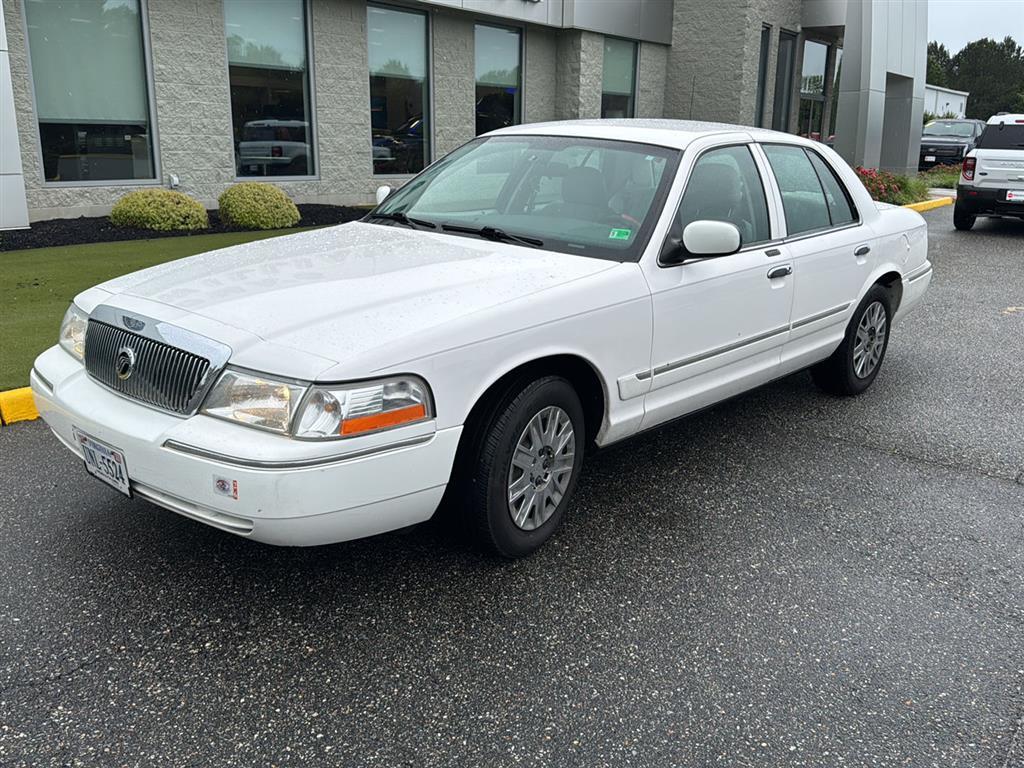 2005 Mercury Grand Marquis GS photo 17