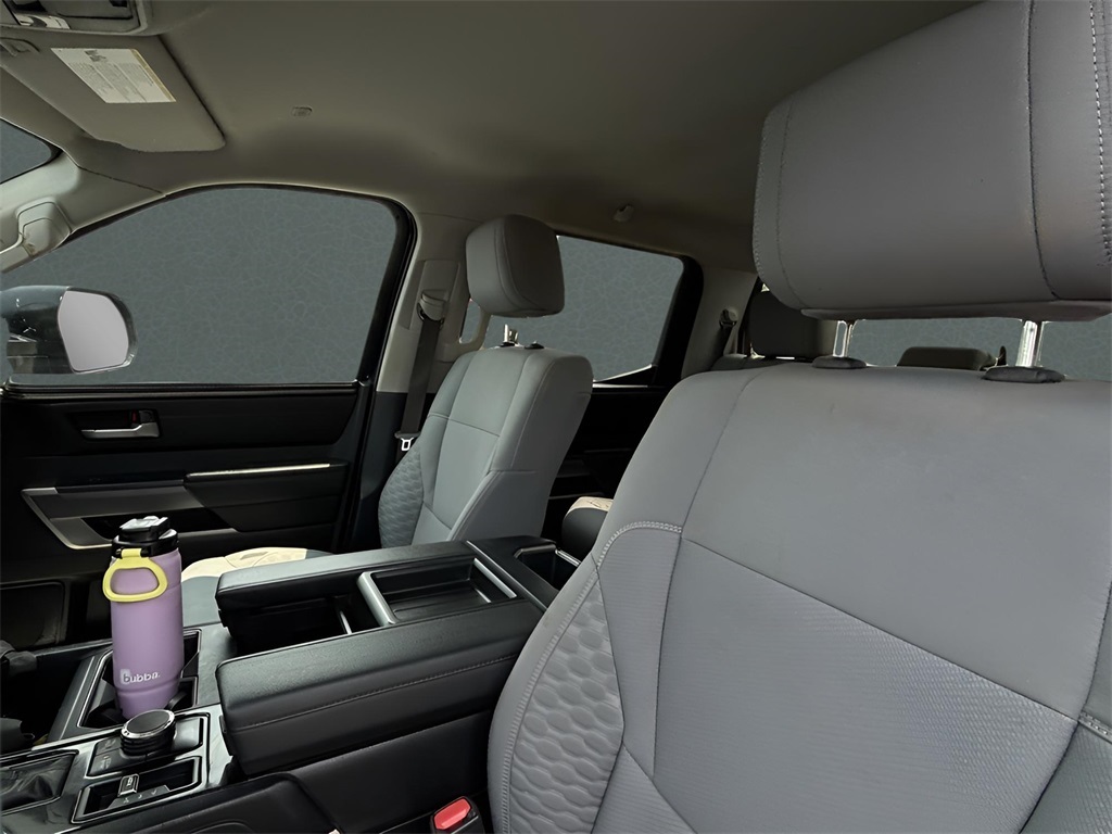 2022 Toyota Tundra SR5 photo 12
