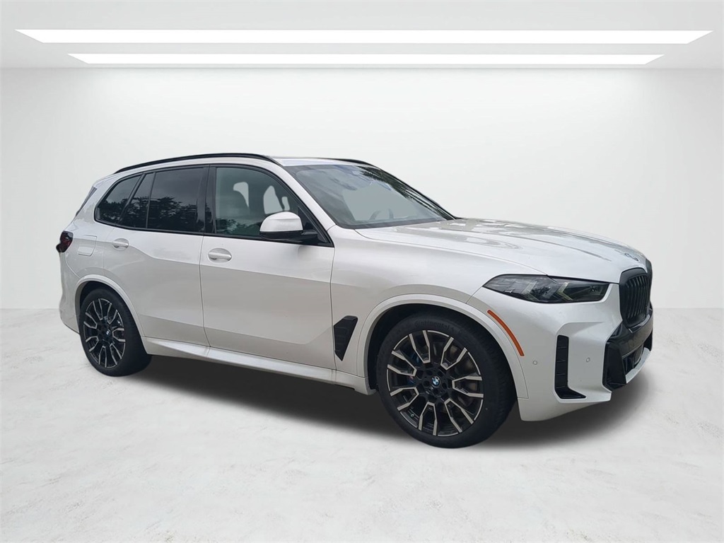 New 2026 Mineral White Metallic BMW xDrive50e image 2