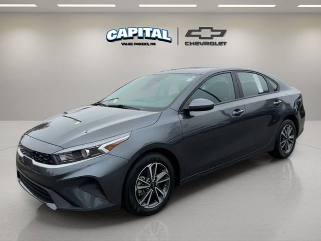 2023 Kia Forte LXS's photo