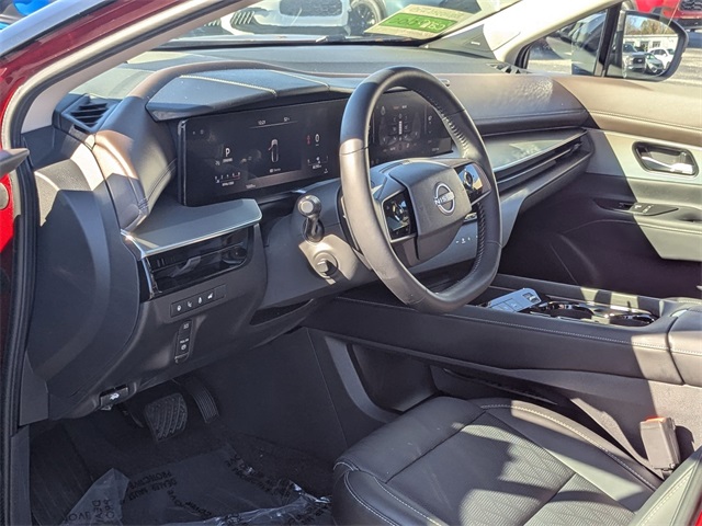 2025 Nissan Murano Platinum photo 2