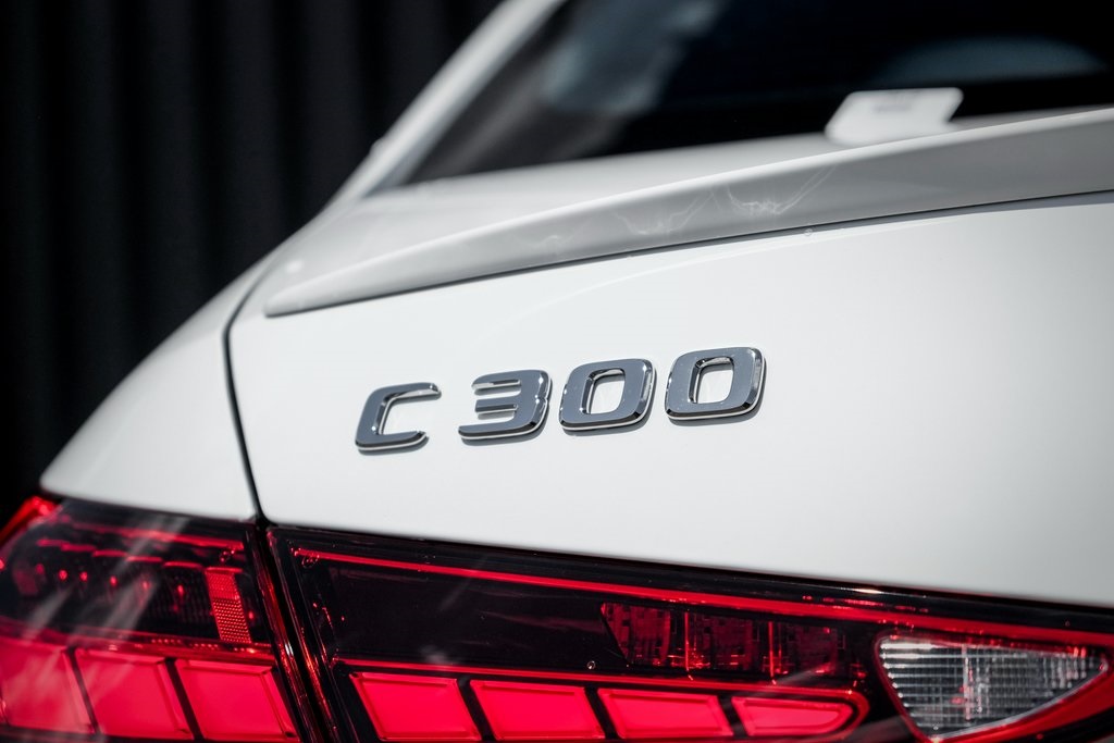 2025 Mercedes Benz C 300 4MATIC photo 9