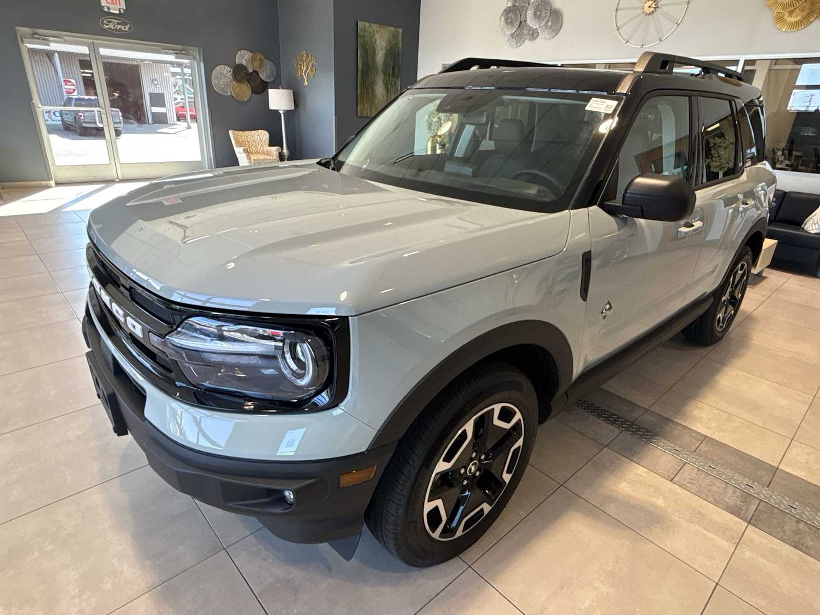 2024 Ford Bronco Sport Outer Banks photo 6
