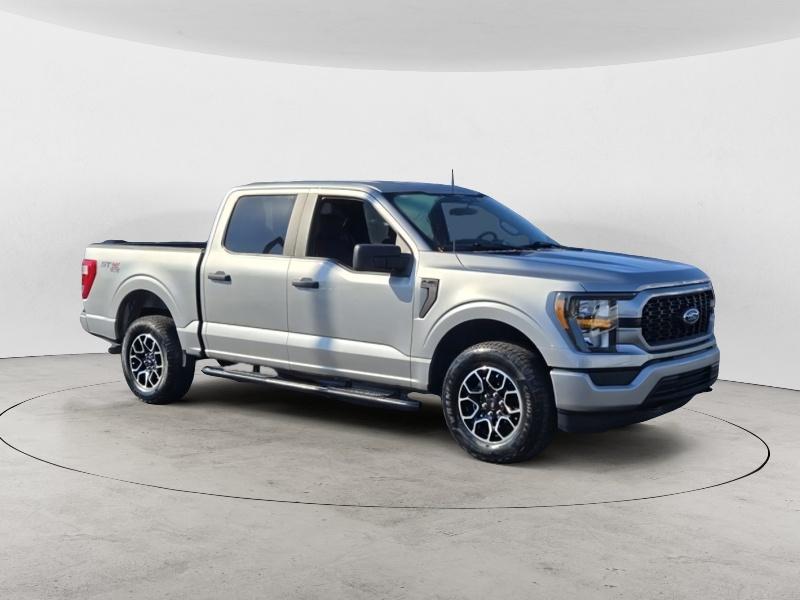 2023 Ford F-150 XL's photo